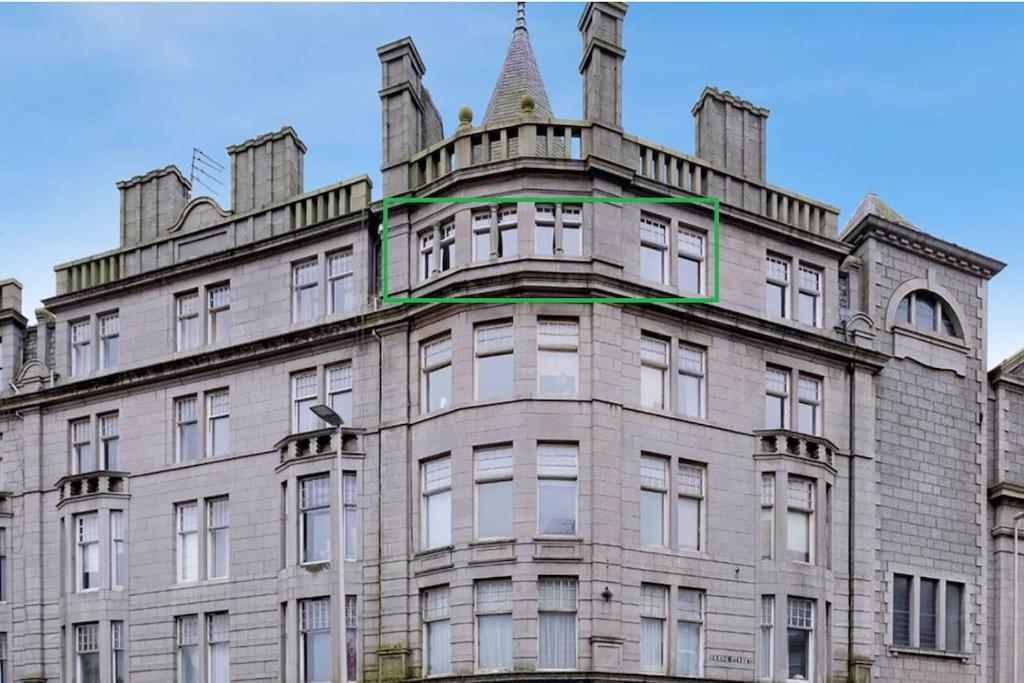 Executive Top Floor 1 Bedroom Apartment Aberdeen Exterior foto